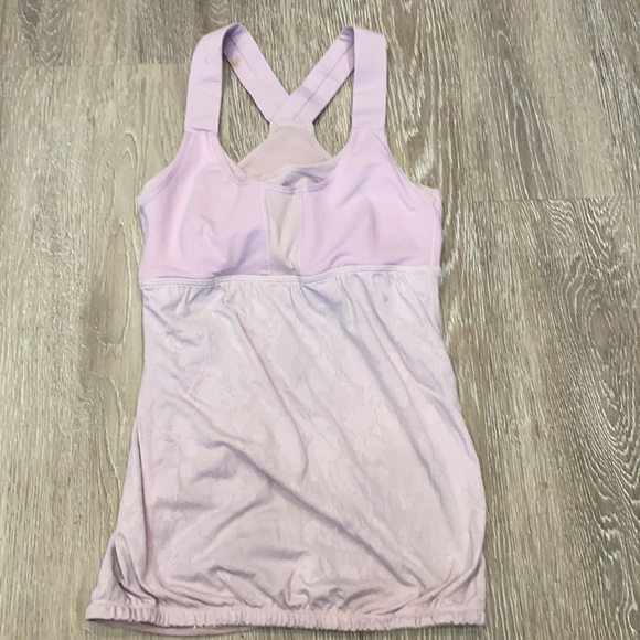 2/$20 Lavender Lululemon athletica top - Picture 1 of 3